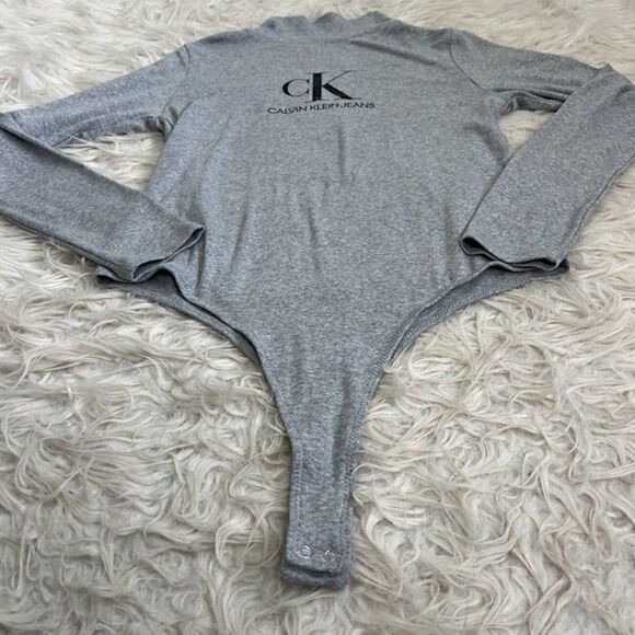 Calvin Klein Women’s Stretch Gray Long Sleeve Mock Neck Bodysuit Size Large ￼ - Picture 11 of 12